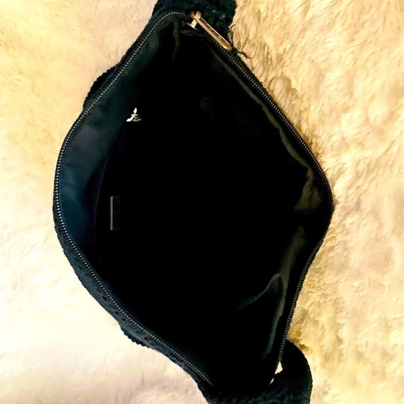 SAK black gently used purse - Picture 4 of 5